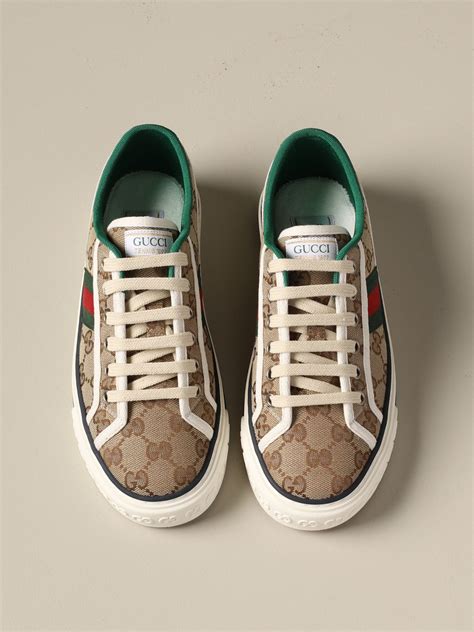 female Gucci tennis shoes